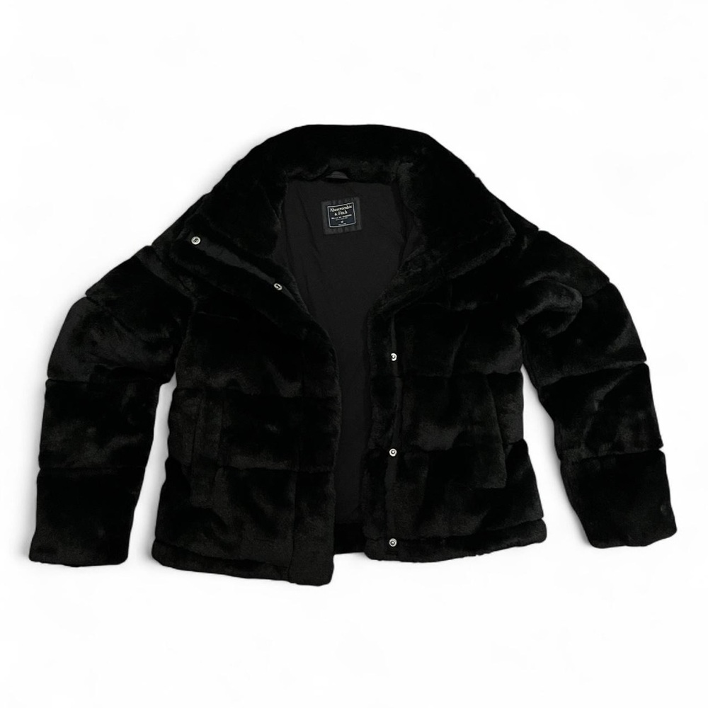 Black faux fur puff coat